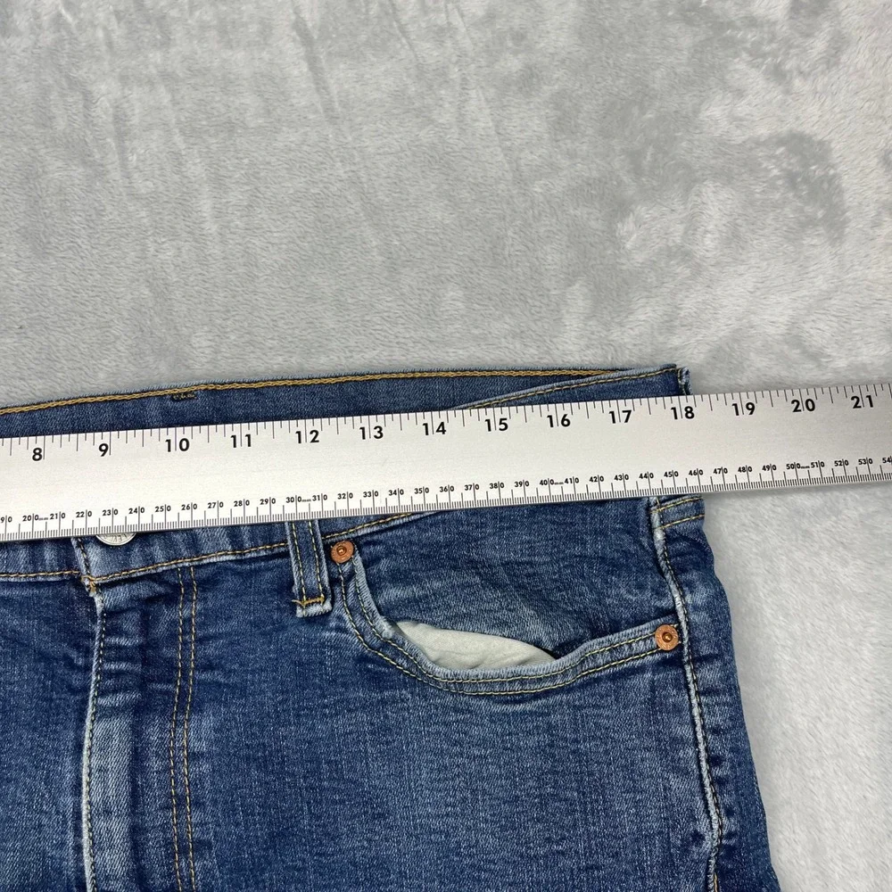 Levi's 514 Jeans Mens 36x32 Blue Denim Faded Double Stitch Slim Fit Straight Leg